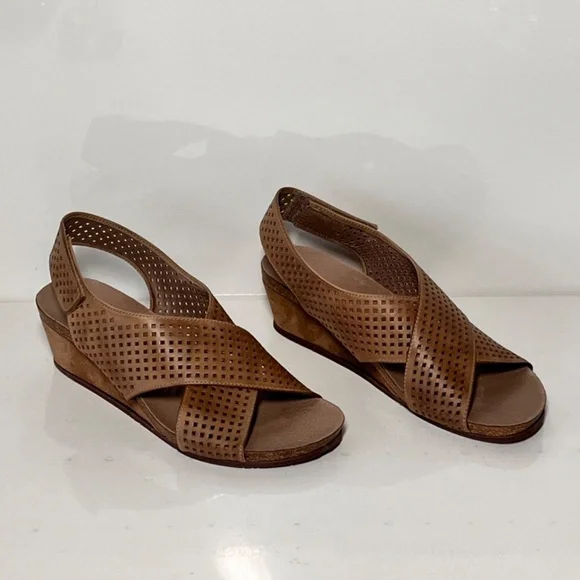 Chocolat Blu Theo Leather Sandal Wedge - Picture 3 of 8